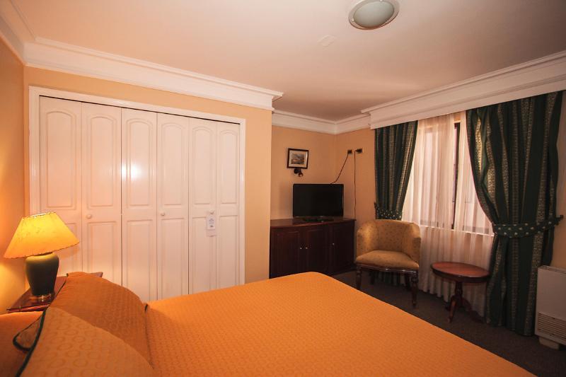 Principado De Asturias Hotel Santiago Exterior photo